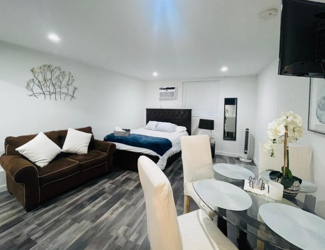Lovely Sherman Oaks Studio لوس أنجلوس المظهر الخارجي الصورة
